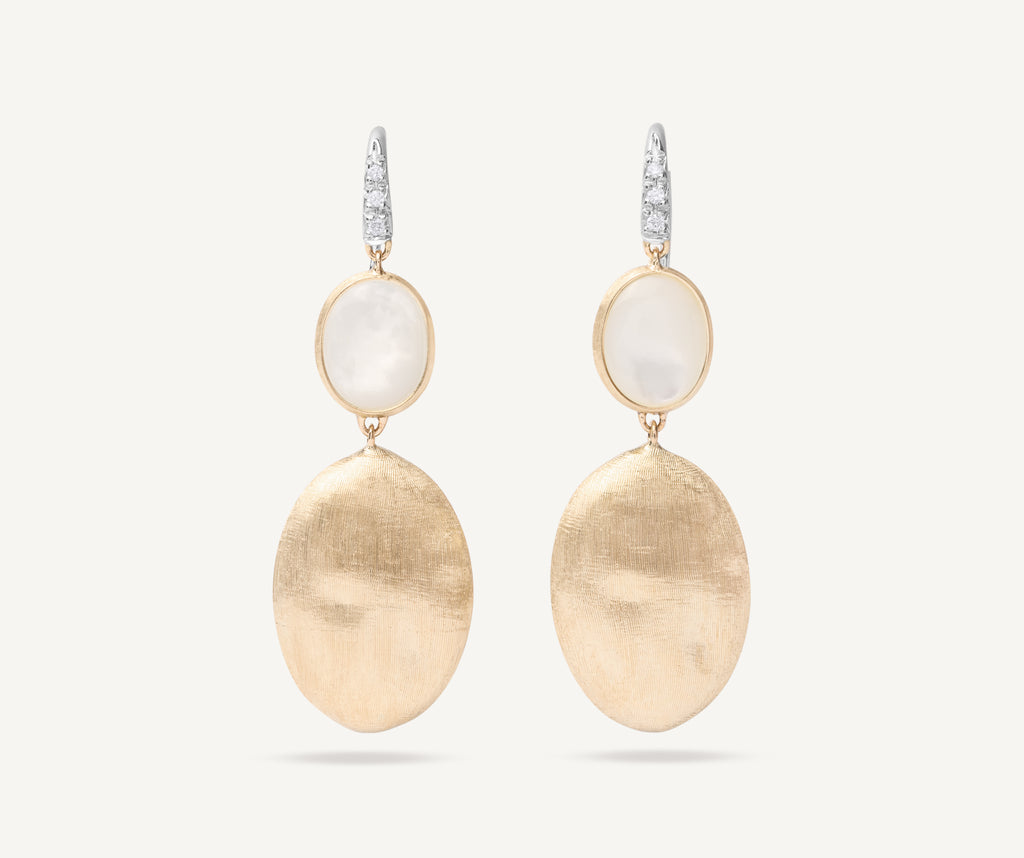 18kt yellow gold earrings with mother-of-pearl and diamond hook