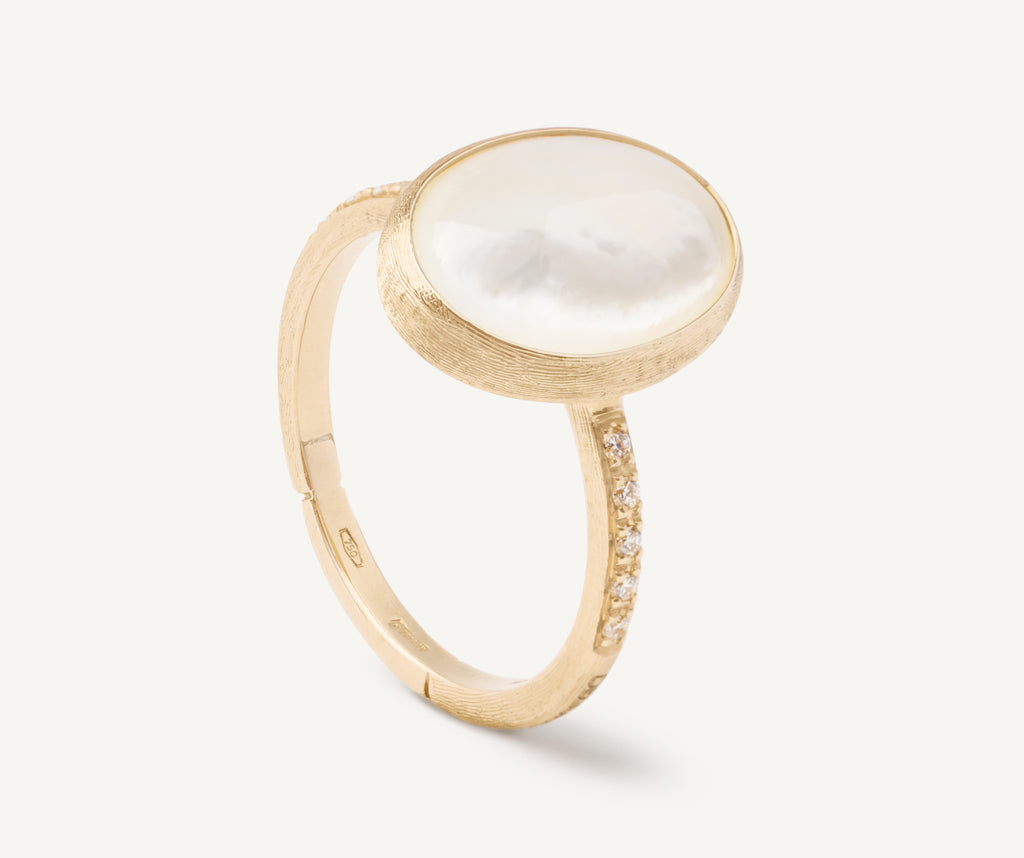 18kt yellow gold mother-of-pearl and diamond ring