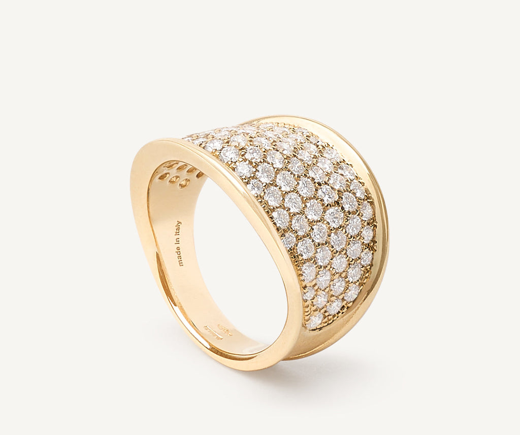 18kt yellow gold band ring with diamonds